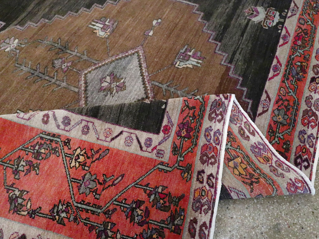 Vintage Anatolian Carpet, No.30392 - Gss