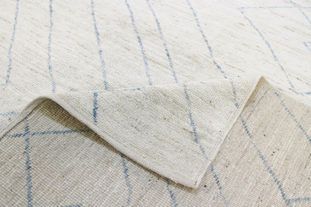 Contemporary Moroccan Room Size Carpet, No.30398 - Gss