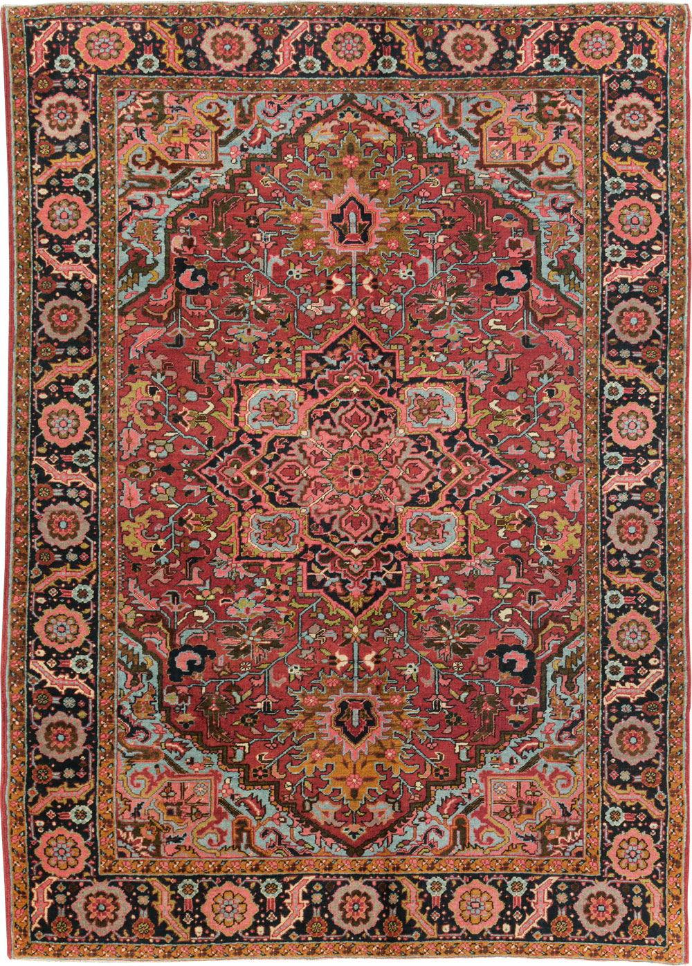 Vintage Persian Heriz Accent Carpet, No.30401 - Gss