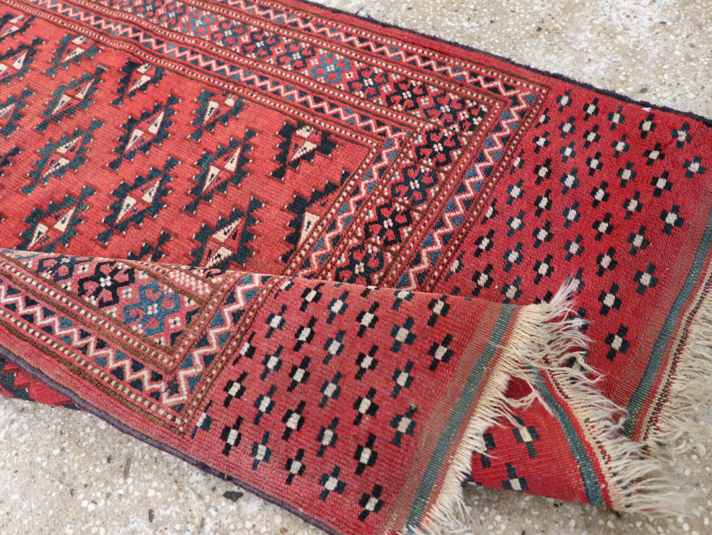Vintage Central Asian Turkoman Tribal Throw Rug, No.30417 - Gss
