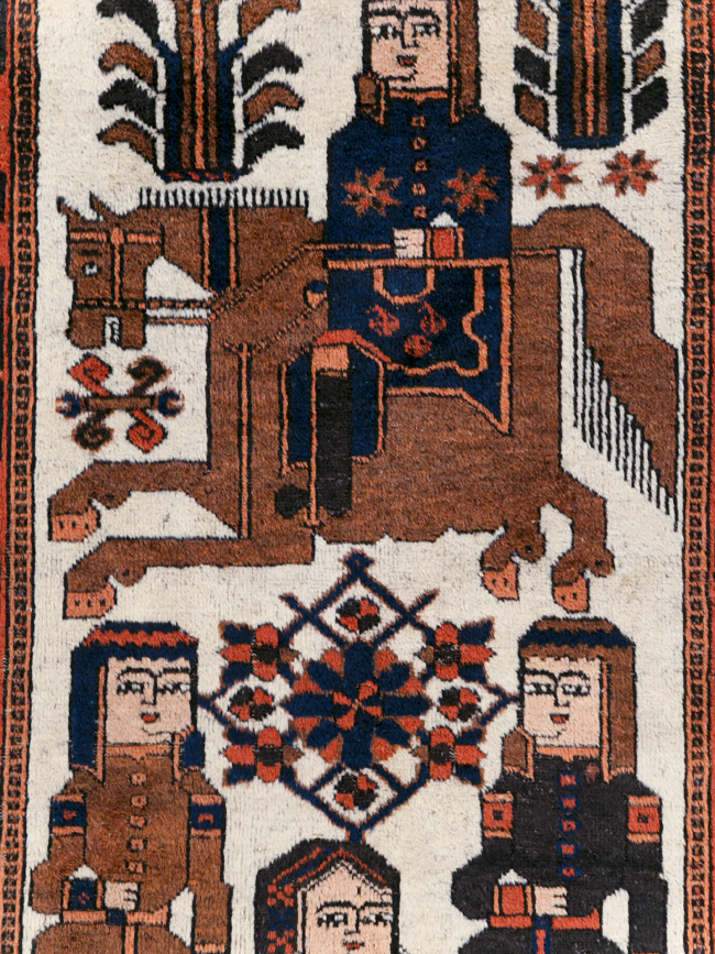 Vintage Pictorial Bakhtiari Rug, No.30427 - Gss