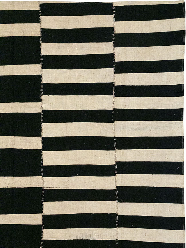 Modern Persian Flatweave Kilim Gallery Carpet, No.30458 - Gss