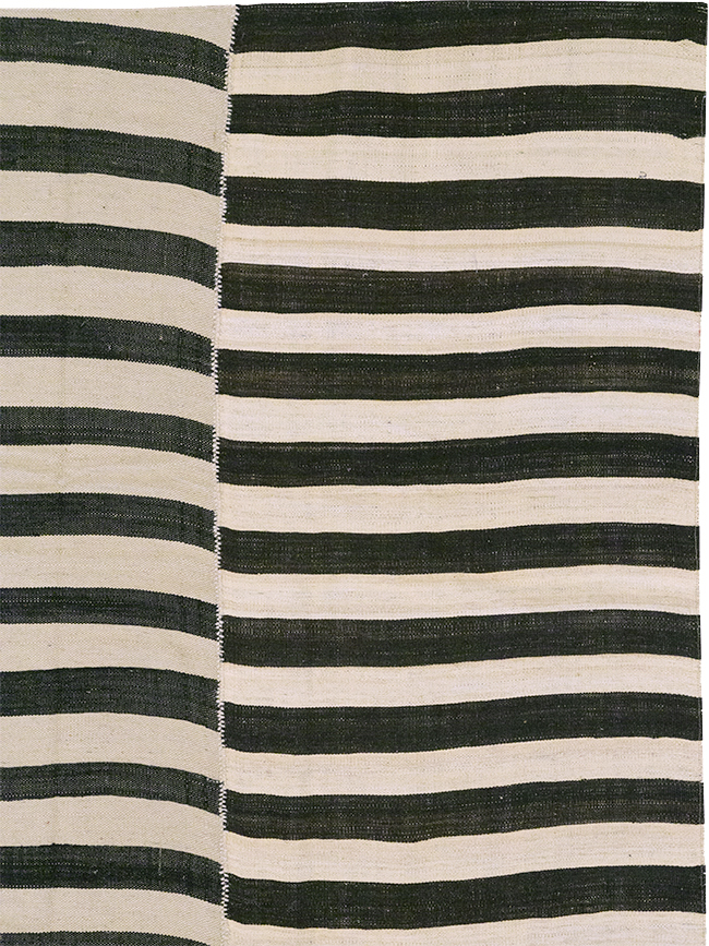 Vintage Persian Flatweave Kilim Room Size Carpet, No.30464 - Gss