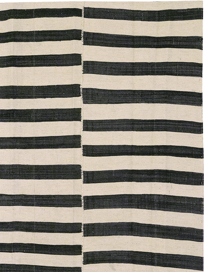 Vintage Persian Flatweave Kilim Room Size Carpet, No.30464 - Gss