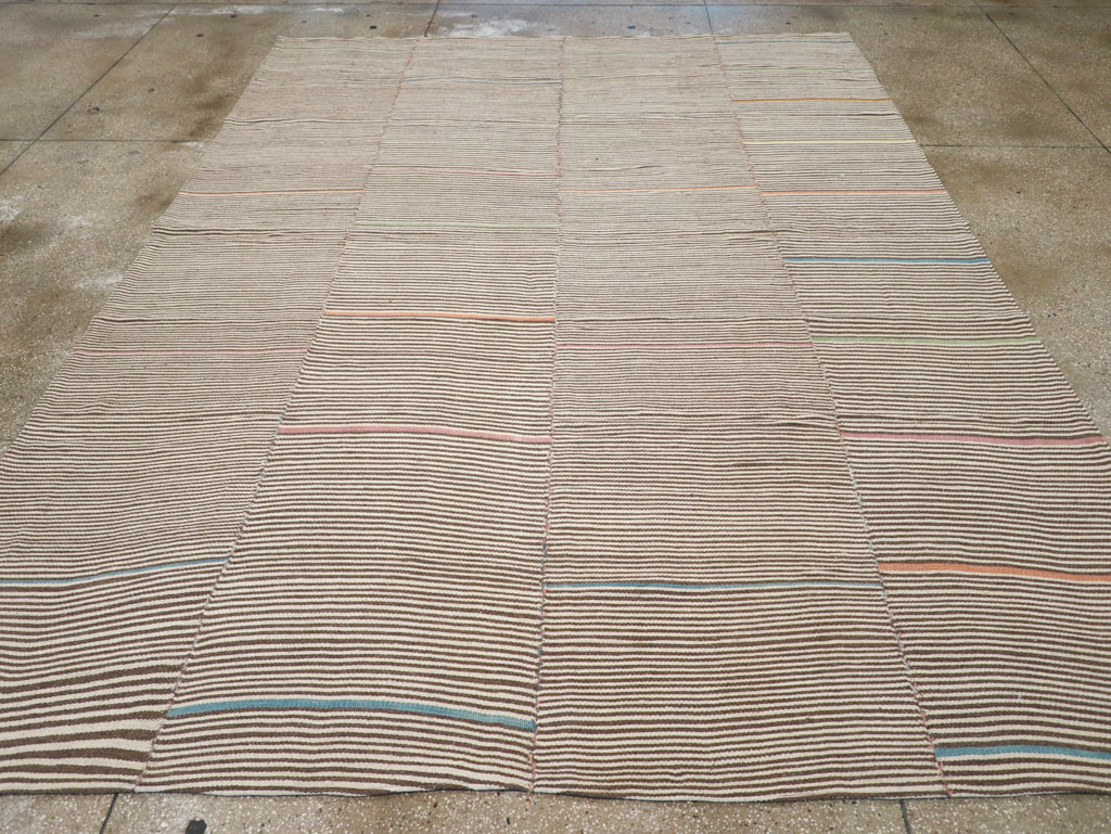 Contemporary Persian Flatweave Kilim Room Size Carpet, No.30466 - Gss
