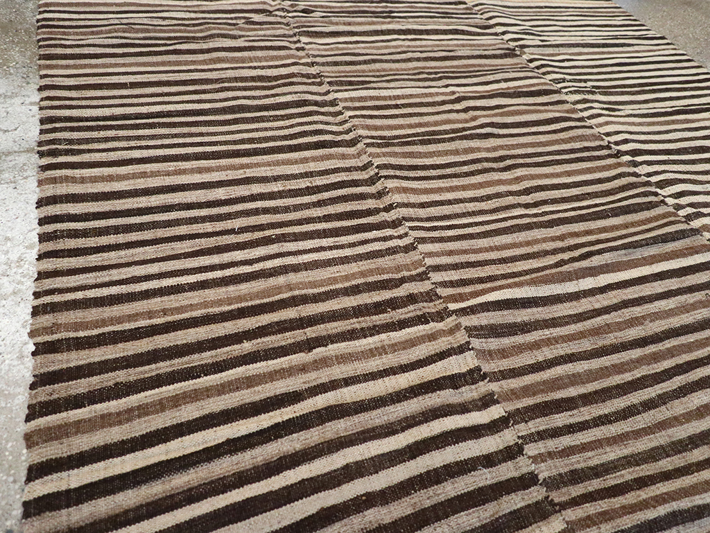 Vintage Persian Flatweave Kilim Accent Rug, No.30467 - Gss