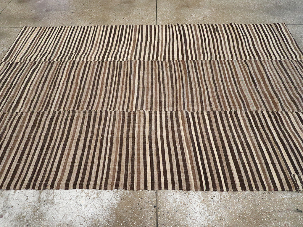 Vintage Persian Flatweave Kilim Accent Rug, No.30467 - Gss