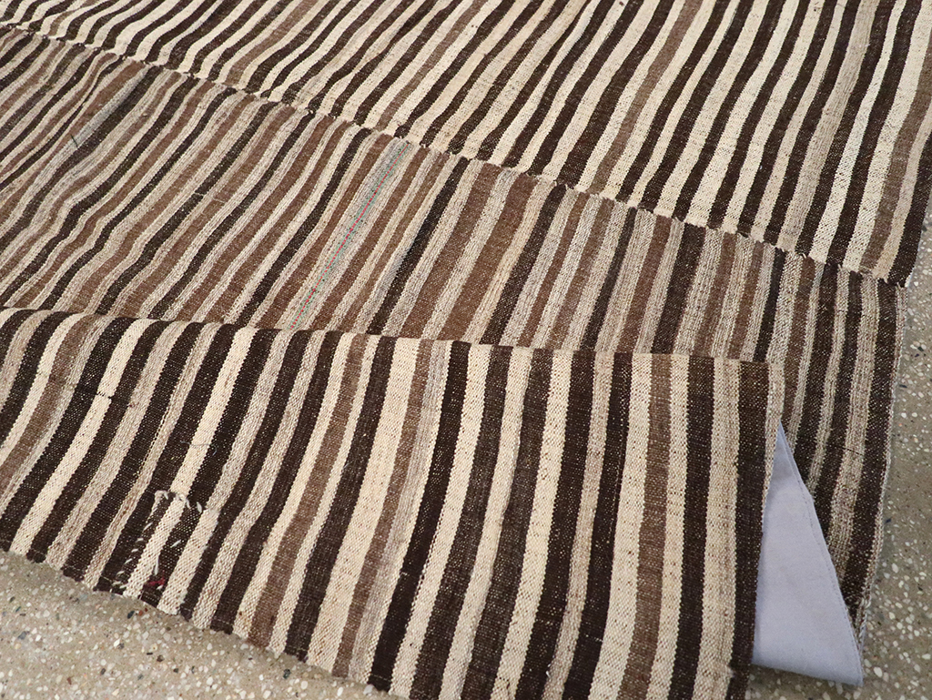 Vintage Persian Flatweave Kilim Accent Rug, No.30467 - Gss