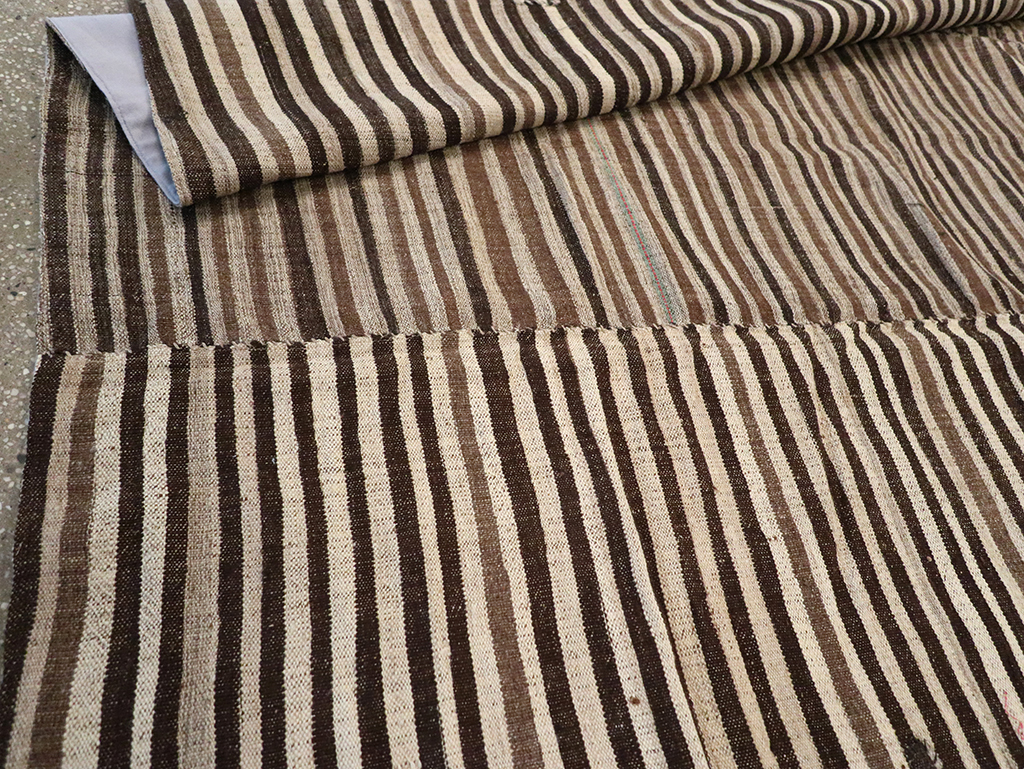 Vintage Persian Flatweave Kilim Accent Rug, No.30467 - Gss