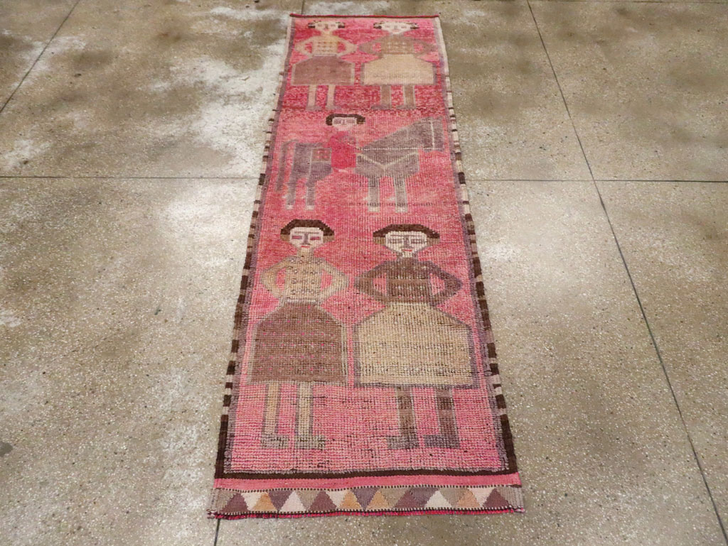 Vintage Turkish Anatolian Pictorial Runner, No.30493 - Gss