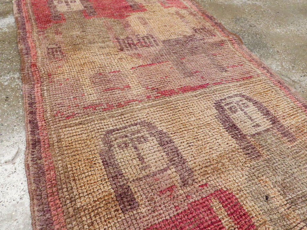 Vintage Turkish Anatolian Pictorial Runner, No.30494 - Gss