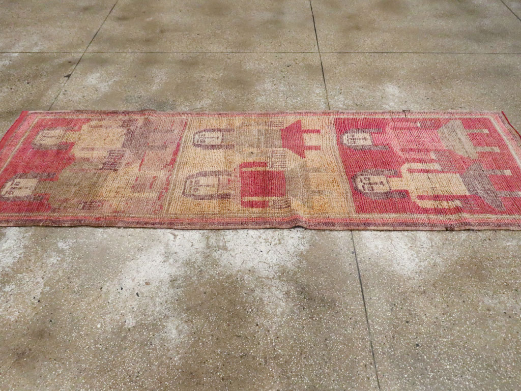 Vintage Turkish Anatolian Pictorial Runner, No.30494 - Gss