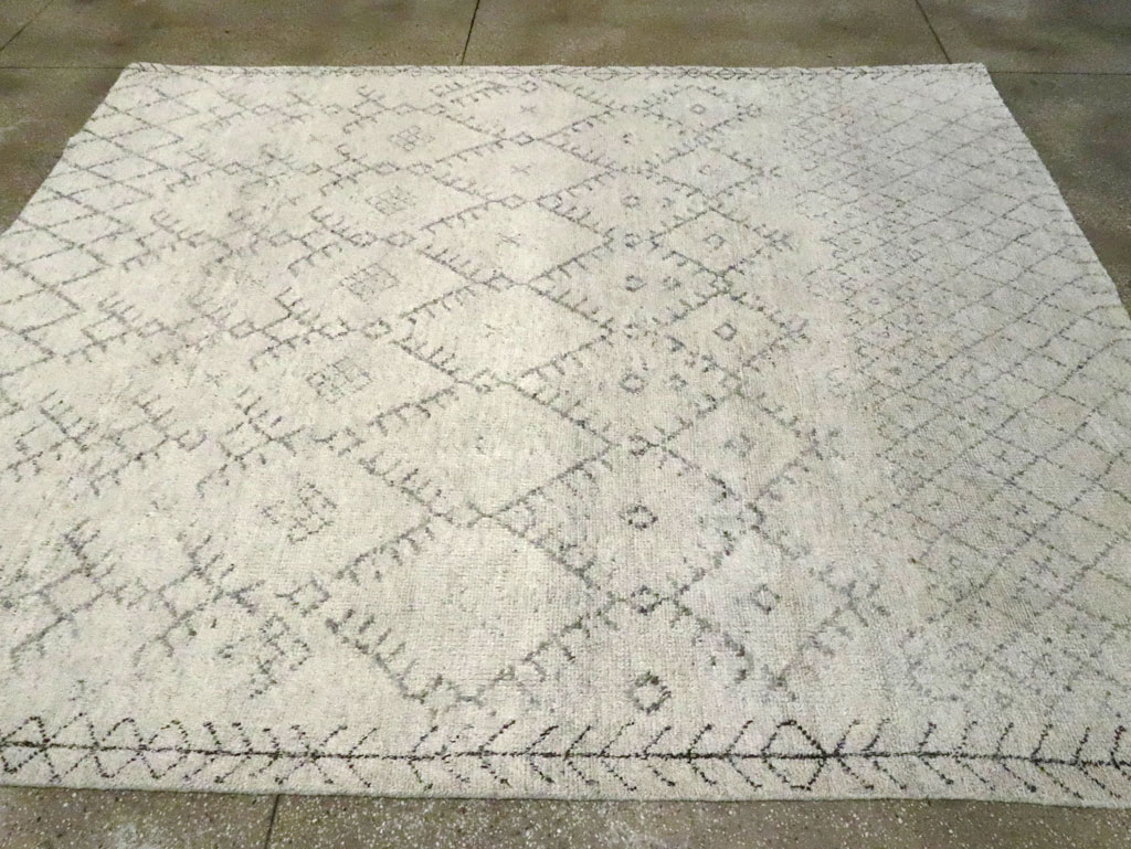 Contemporary Moroccan Small Room Size Carpet, No.30498 - Gss