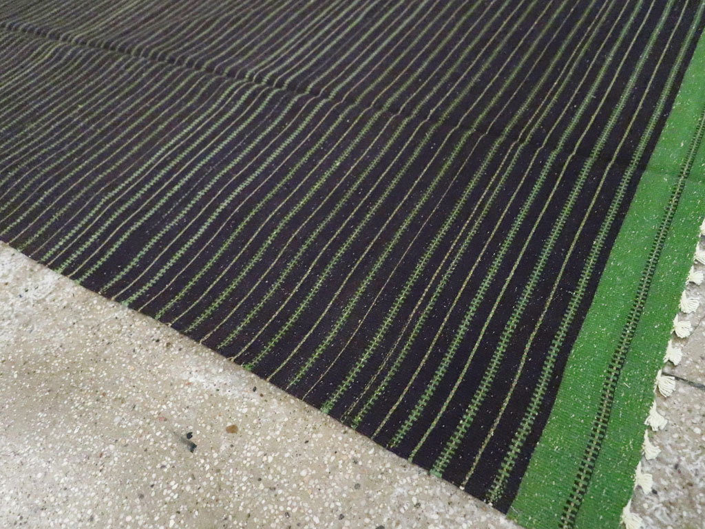 Vintage Turkish Flatweave Kilim Accent Rug, No.30500 - Gss