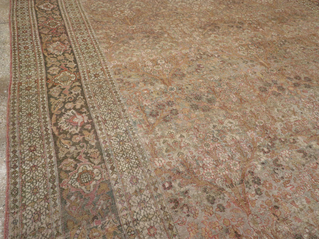 Antique Persian Isfahan Large Carpet, No.30507 - Gss