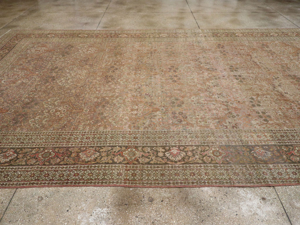 Antique Persian Isfahan Large Carpet, No.30507 - Gss