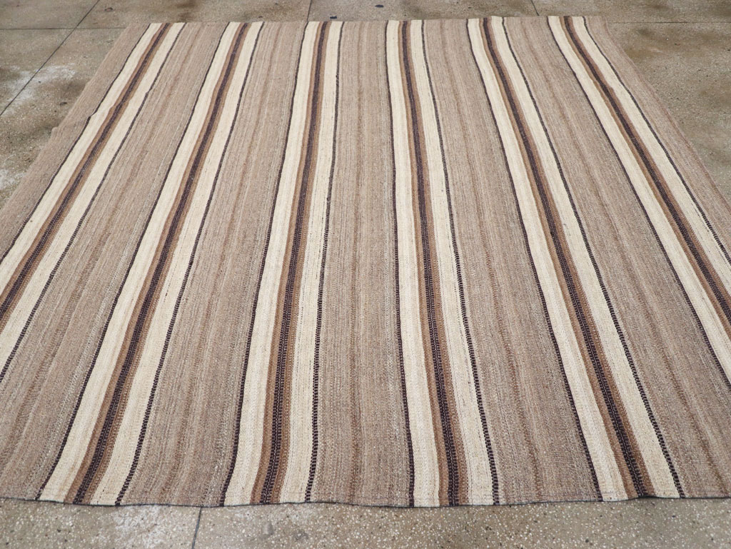 Contemporary Turkish Flatweave Kilim Square Room Size Carpet, No.30512 - Gss