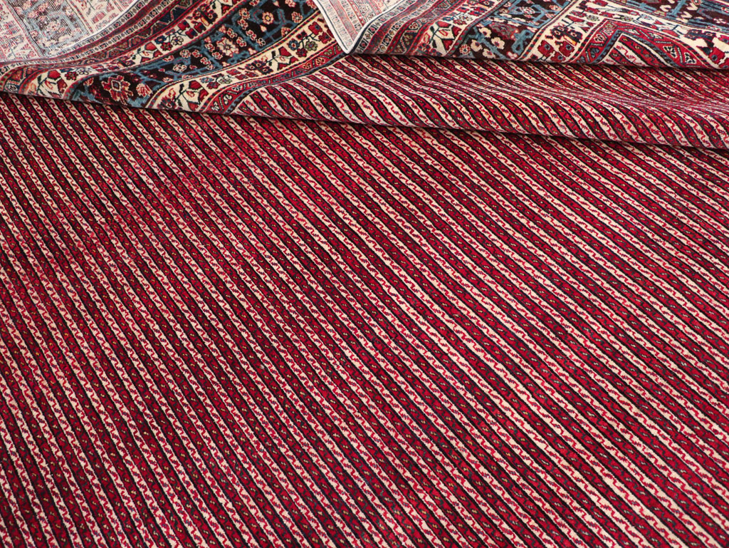 Vintage Persian Qashqai Oversize Carpet, No.30521 - Gss