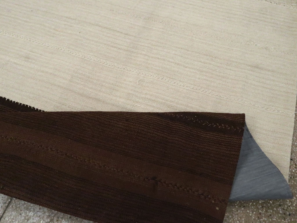 Tribal Mid-20th Century Turkish Flatweave Kilim, No.30529 - Gss