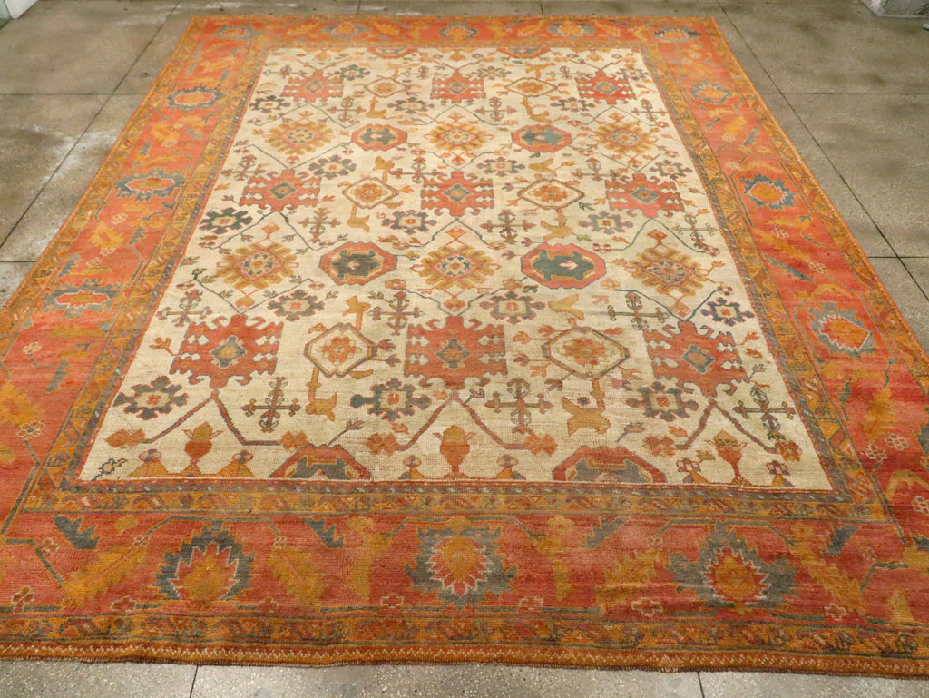 Antique Turkish Oushak Carpet, No.30573 - Gss