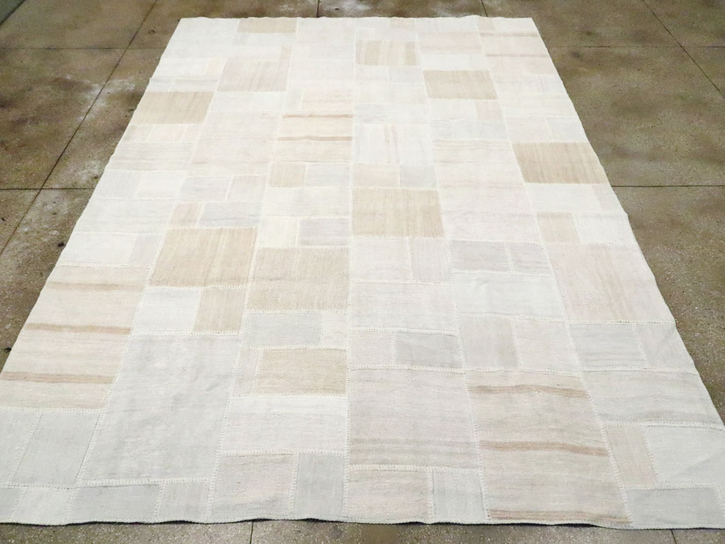 Modern Turkish Flatweave Kilim Room Size Carpet, No.30578 - Gss