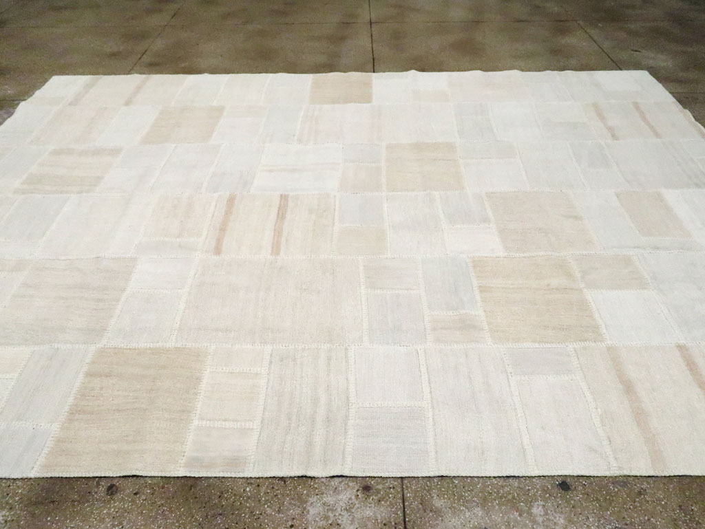 Modern Turkish Flatweave Kilim Room Size Carpet, No.30578 - Gss