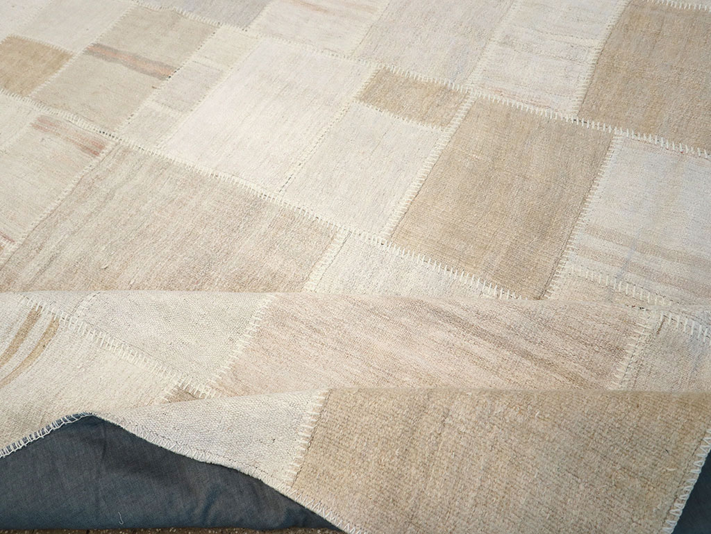 Modern Turkish Flatweave Kilim, No.30579 - Gss