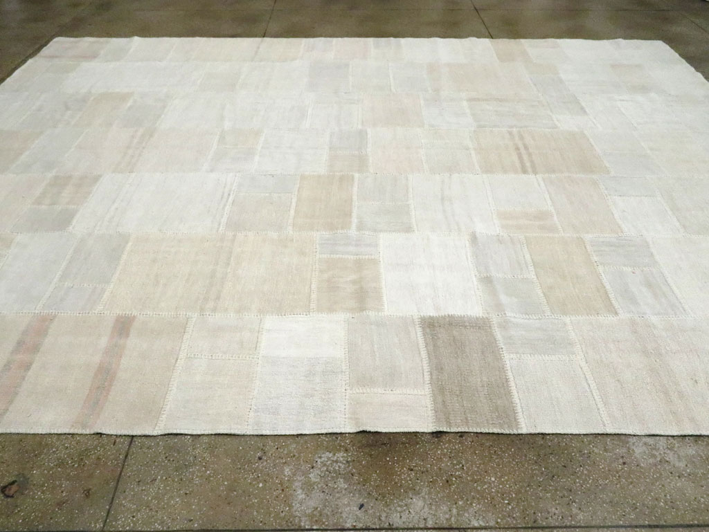 Modern Turkish Flatweave Kilim, No.30583 - Gss
