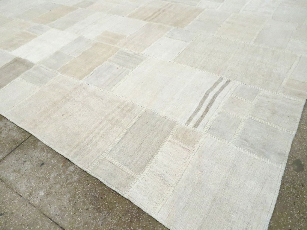 Modern Turkish Flatweave Kilim, No.30583 - Gss