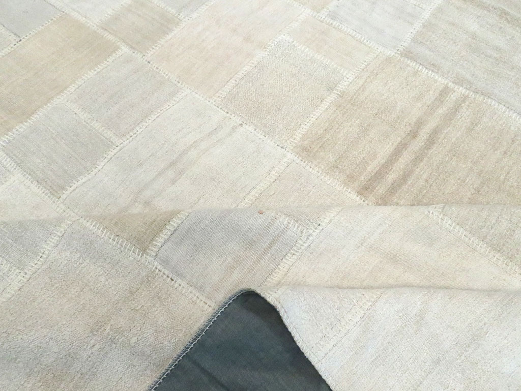 Modern Turkish Flatweave Kilim, No.30583 - Gss