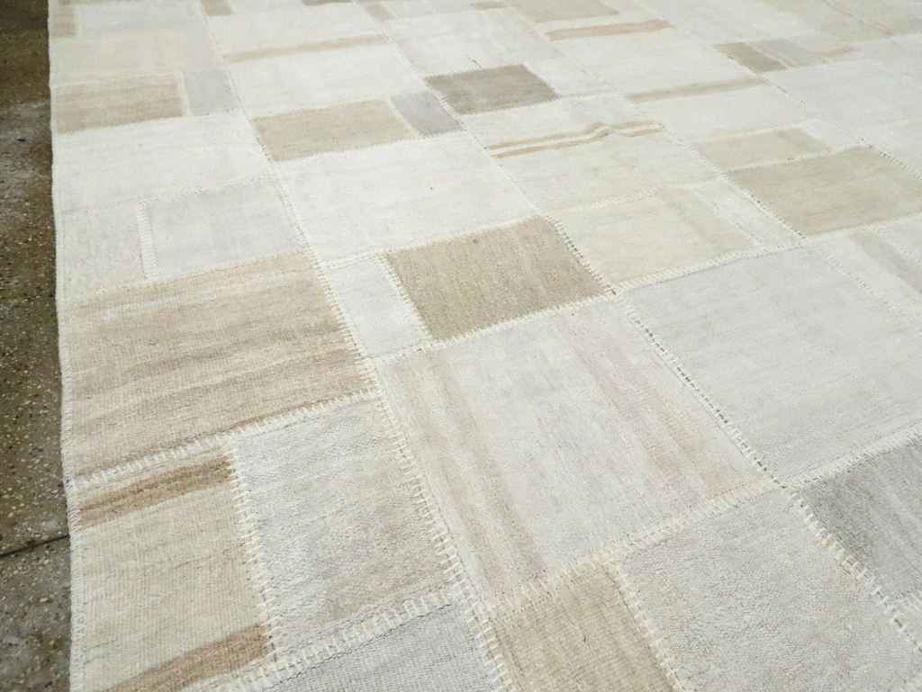 Modern Turkish Flatweave Kilim, No.30584 - Gss