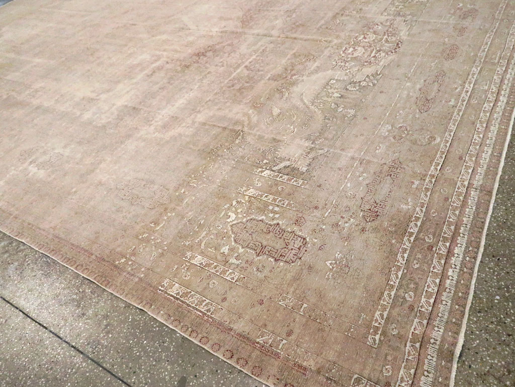 Antique Turkish Kayseri Room Size Carpet, No.30599 - Gss