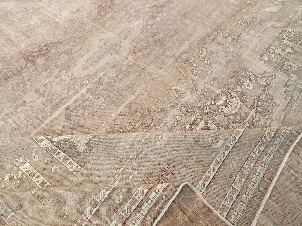 Antique Turkish Kayseri Room Size Carpet, No.30599 - Gss