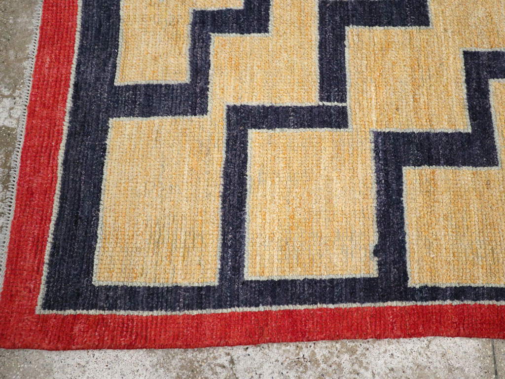 Contemporary Turkish Tulu Accent Rug, No.30627 - Gss