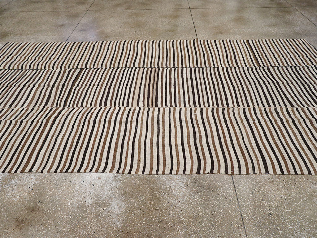 Vintage Persian Flatweave Kilim Room Size Carpet, No.30639 - Gss