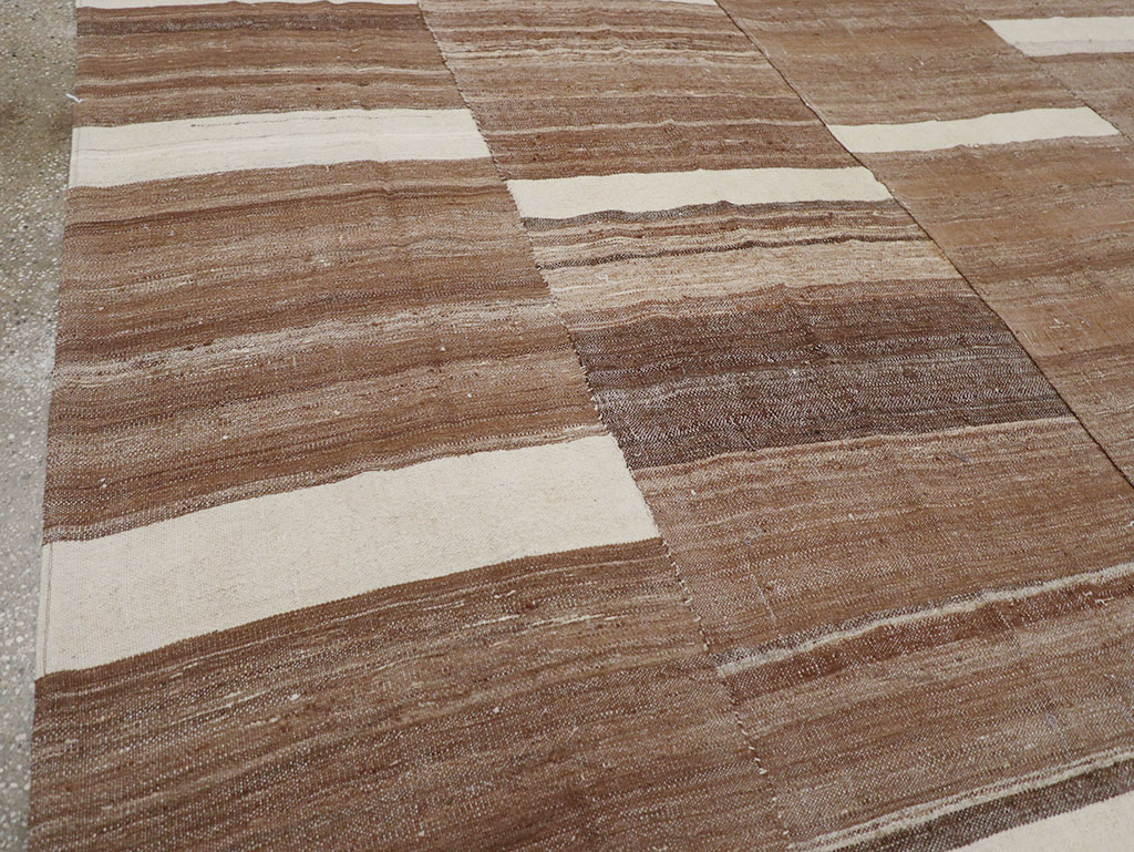 Vintage Turkish Flatweave Kilim Room Size Carpet, No.30654 - Gss