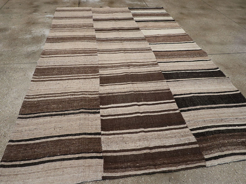 Vintage Persian Flatweave Kilim Accent Carpet, No.30662 - Gss