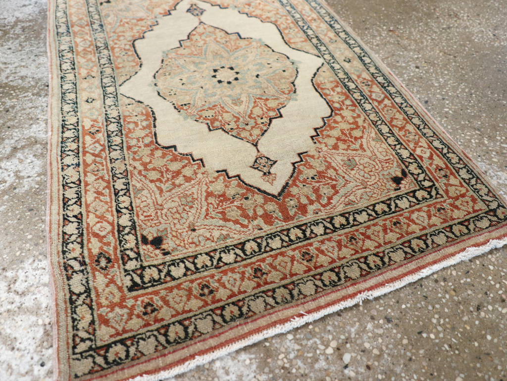 Antique Persian Tabriz Hagi Jalili Rug, No.30685 - Gss