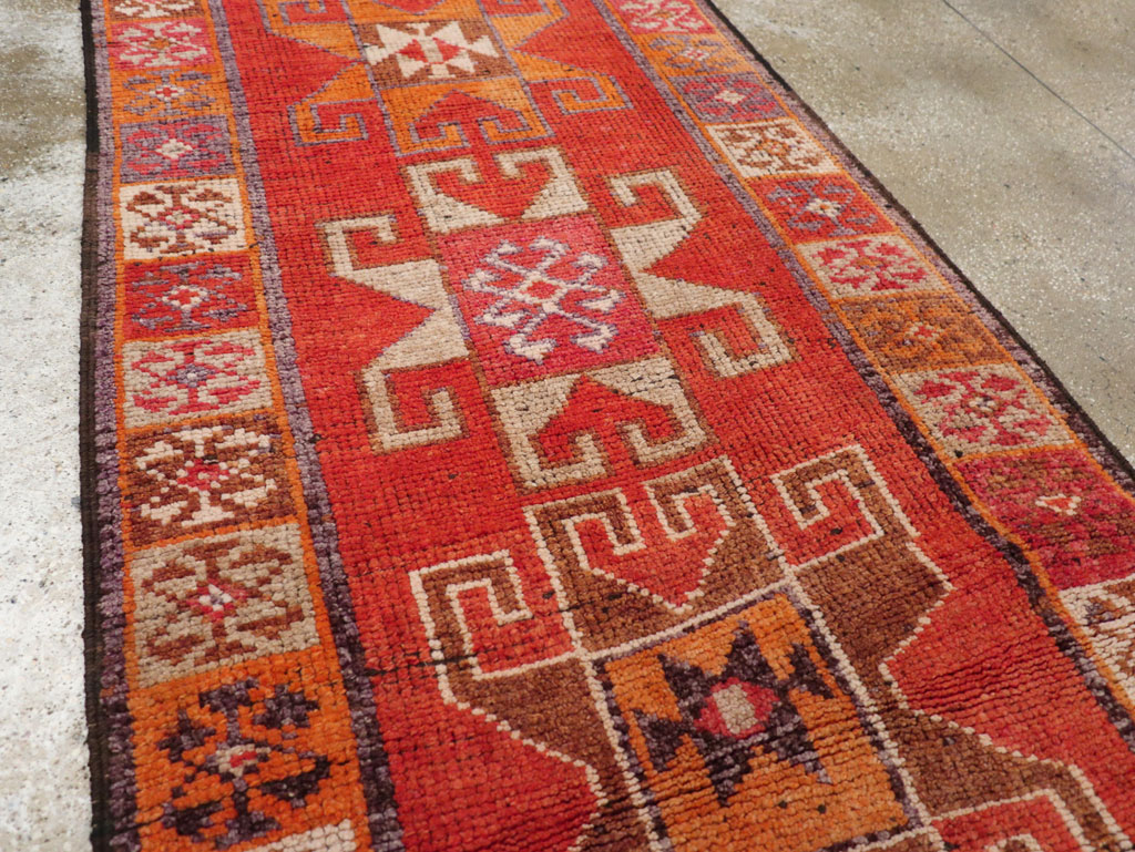 Vintage Turkish Anatolian Tribal Runner, No.30709 - Gss