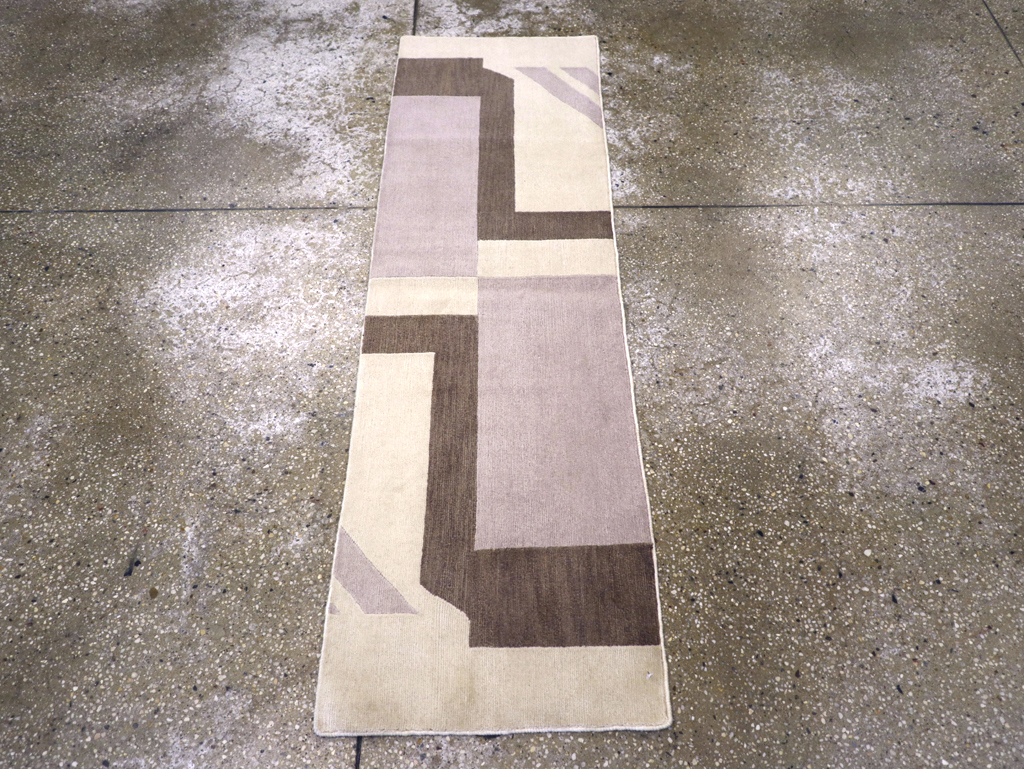 Contemporary Tibetan Art Deco Style Small Runner, No.30721 - Gss