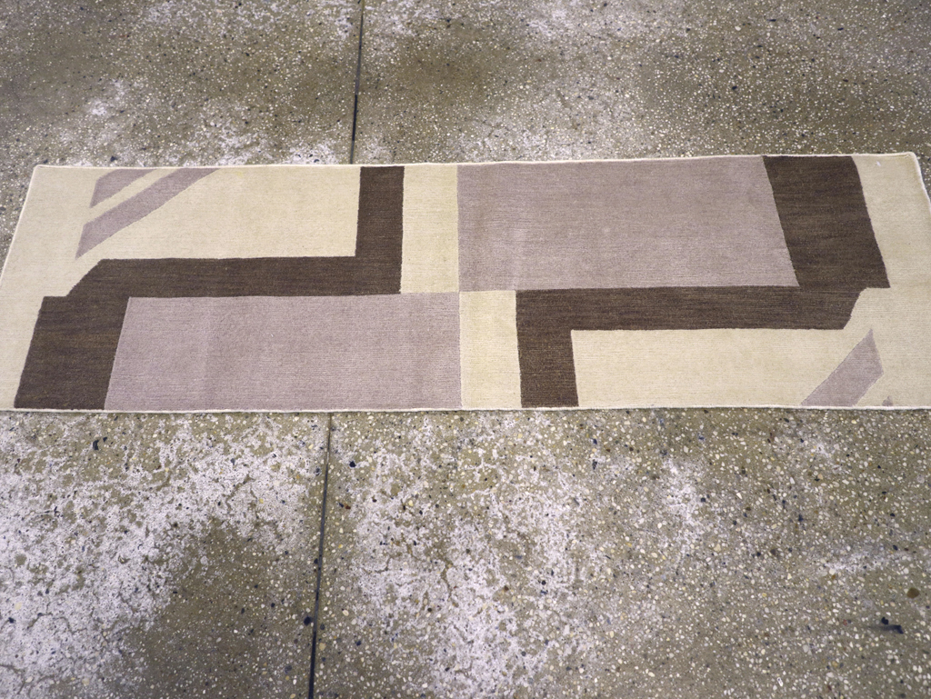 Contemporary Tibetan Art Deco Style Small Runner, No.30721 - Gss