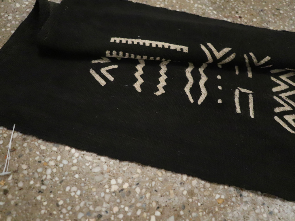 Vintage Indonesian Textile Runner, No.30726 - Gss