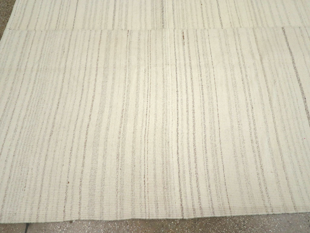 Modern Turkish Flatweave Room Size Carpet, No.30745 - Gss