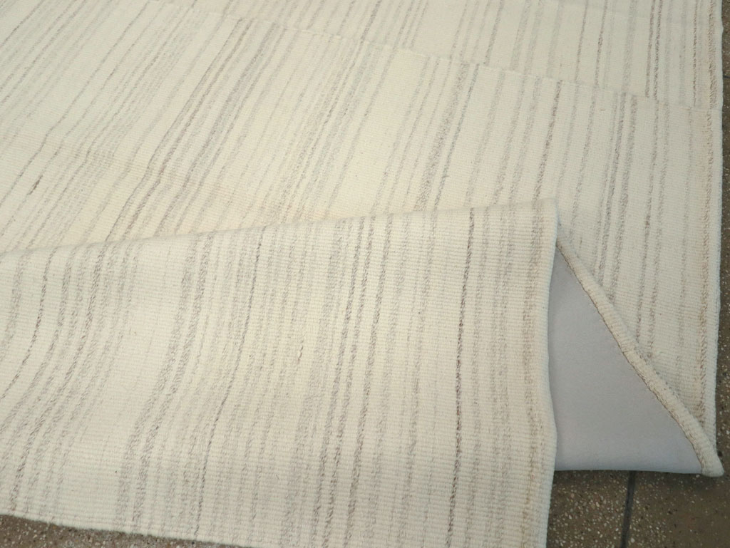 Modern Turkish Flatweave Room Size Carpet, No.30745 - Gss