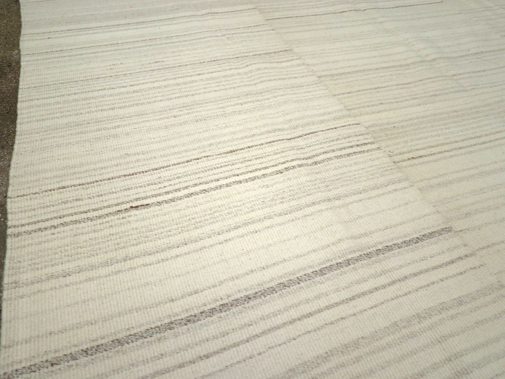 Modern Turkish Flatweave Room Size Carpet, No.30746 - Gss