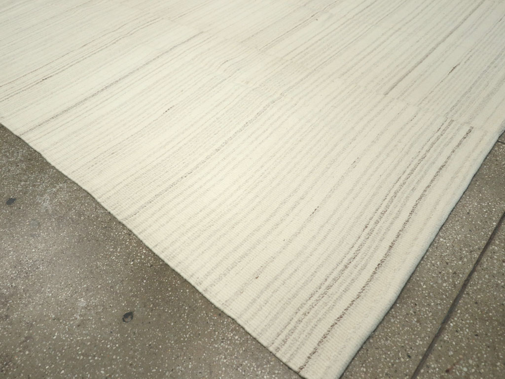 Modern Turkish Flatweave Room Size Carpet, No.30746 - Gss