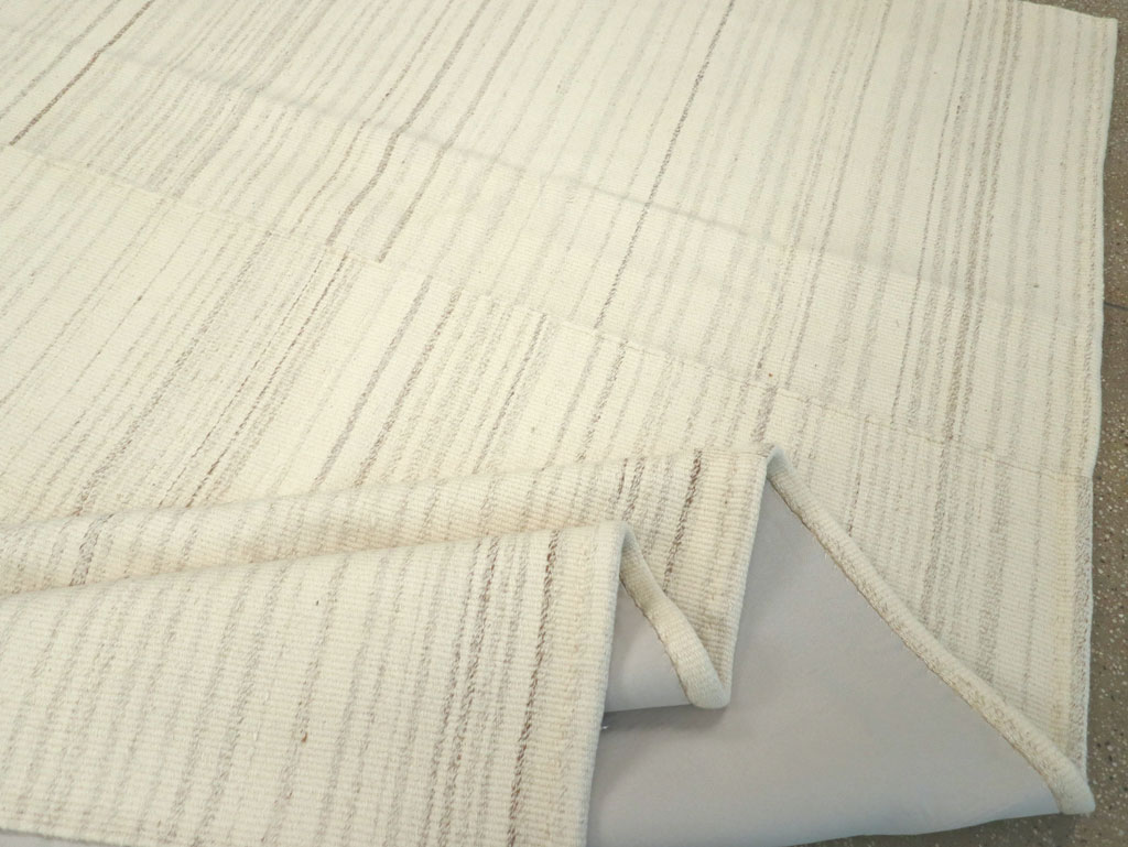 Modern Turkish Flatweave Room Size Carpet, No.30746 - Gss