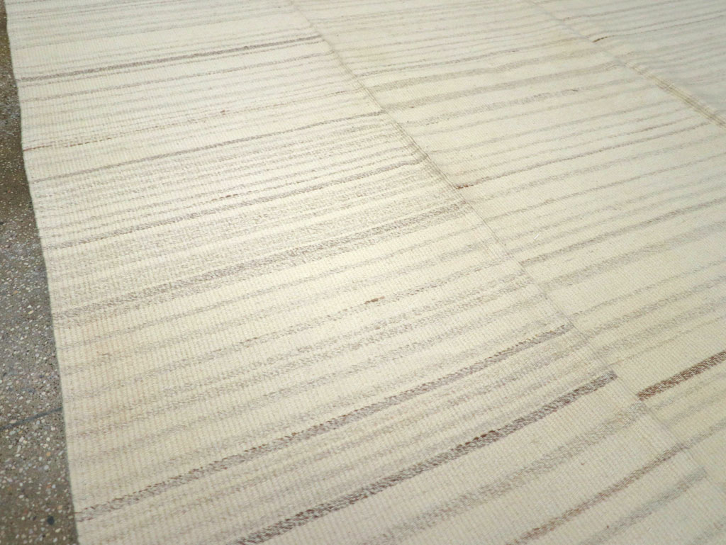 Modern Turkish Flatweave Small Room Size Carpet, No.30747 - Gss