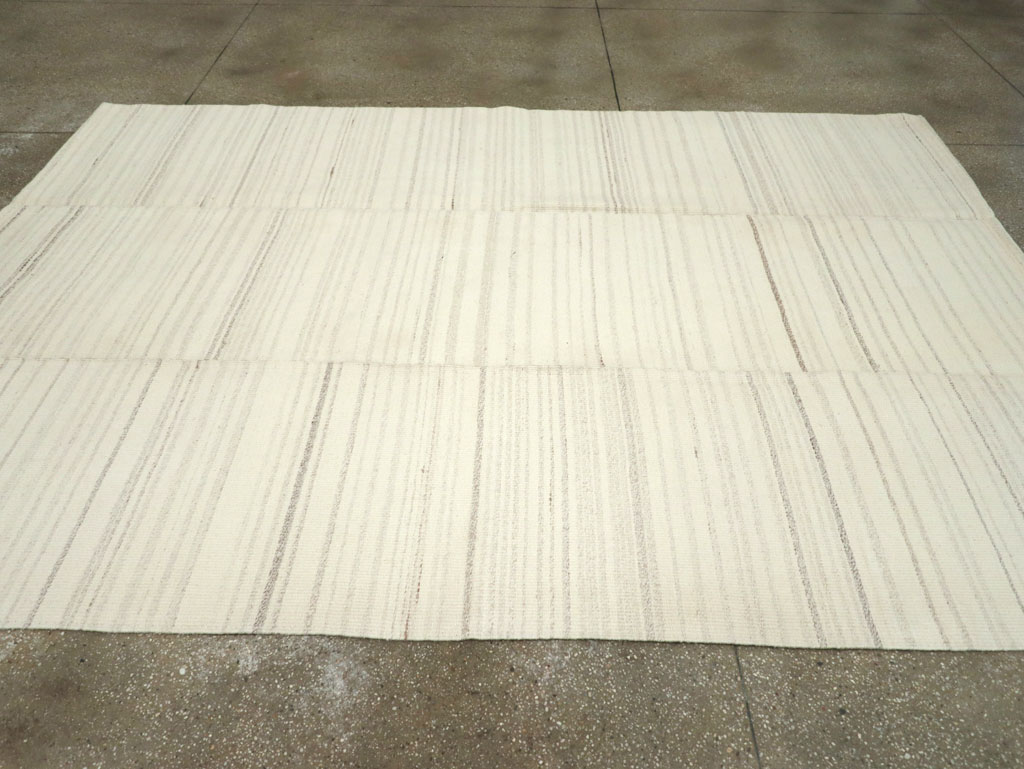 Modern Turkish Flatweave Small Room Size Carpet, No.30747 - Gss