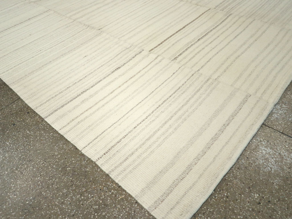 Modern Turkish Flatweave Small Room Size Carpet, No.30747 - Gss